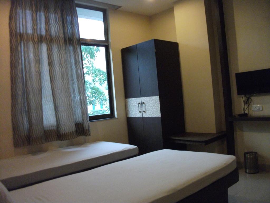 גווהטי Hotel Parshuram מראה חיצוני תמונה