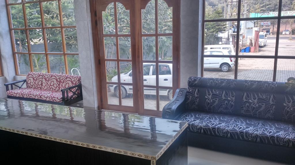 גווהטי Hotel Parshuram מראה חיצוני תמונה