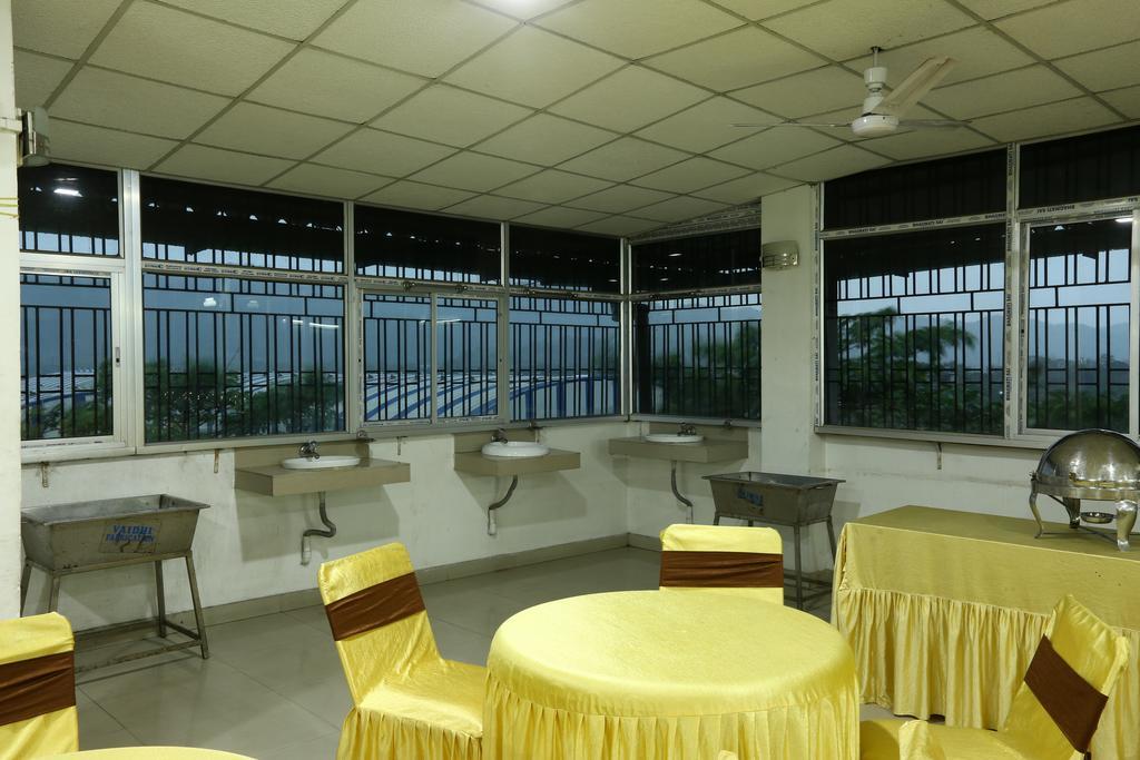 גווהטי Hotel Parshuram מראה חיצוני תמונה