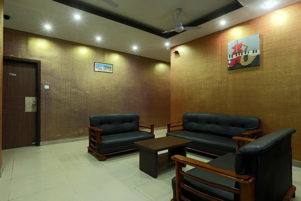 גווהטי Hotel Parshuram מראה חיצוני תמונה