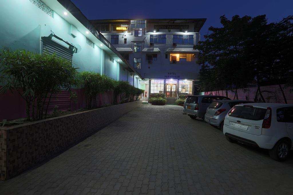 גווהטי Hotel Parshuram מראה חיצוני תמונה